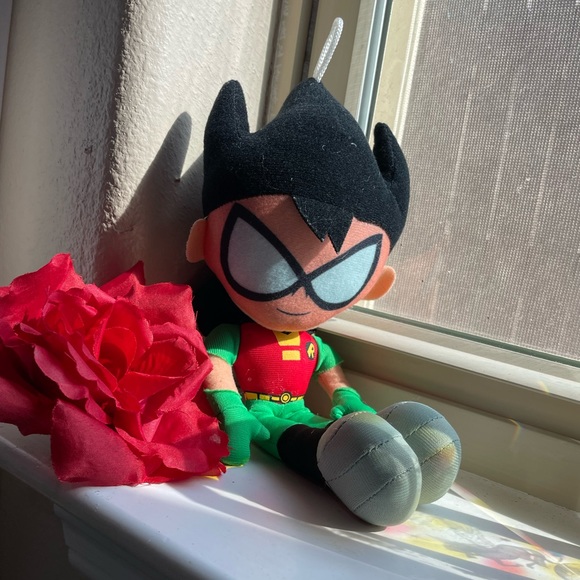 Teen titans Robin plushie figurine - Picture 6 of 10
